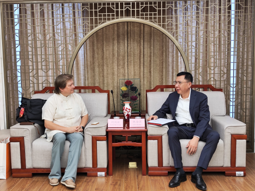 林海滨会见奥地利驻华使馆总领事柯瑞丽一行