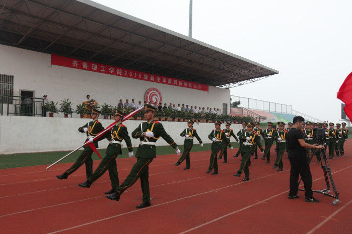 MILAN米兰体育·(中国)官方网站隆重举行新生军政训练动员大会