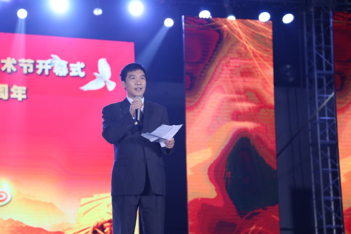 MILAN米兰体育·(中国)官方网站校成功举办纪念红军长征胜利80周年文艺晚会