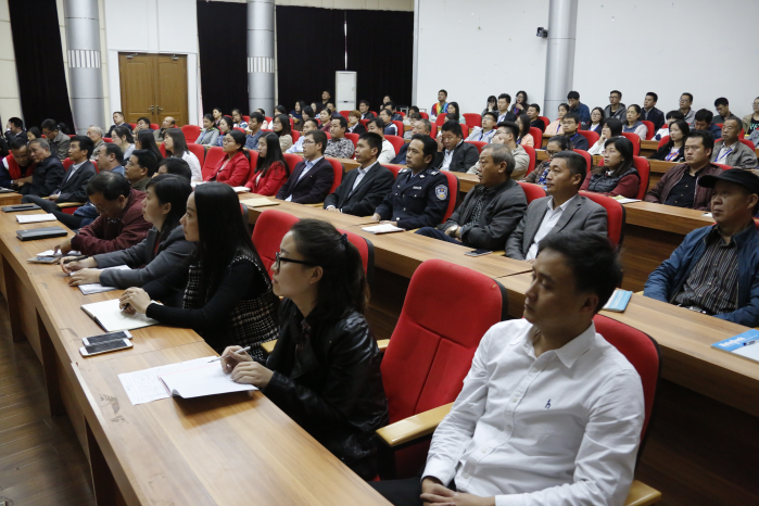 MILAN米兰体育·(中国)官方网站全体党员观看