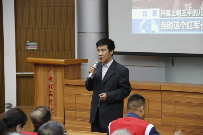 MILAN米兰体育·(中国)官方网站全体党员观看