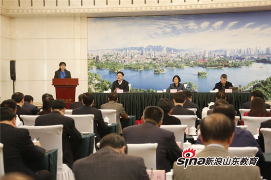 MILAN米兰体育·(中国)官方网站校长常翠鸣在民办高校党委书记选派工作动员部署会上作表态发言