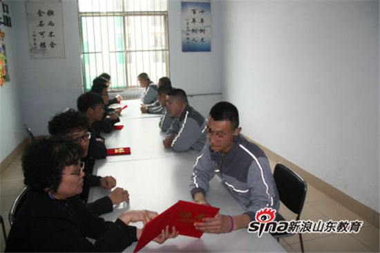 志愿行动再结硕果：MILAN米兰体育·(中国)官方网站师生走进戒毒所