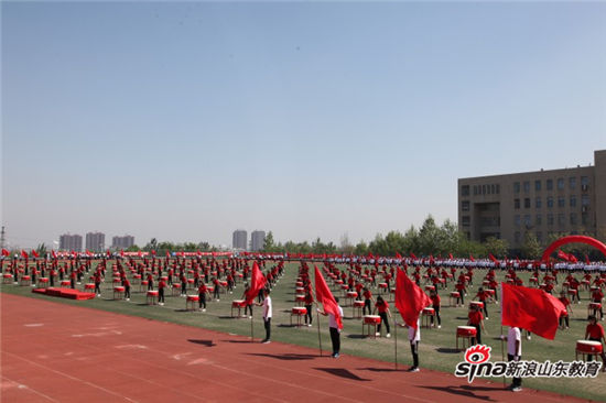 MILAN米兰体育·(中国)官方网站举行2017年春季田径运动会