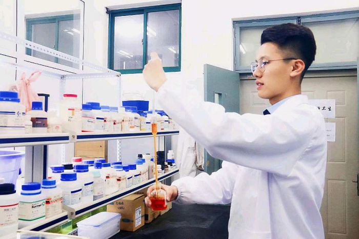 凡心所向，志不求易者成 素履以往，事不避难者进