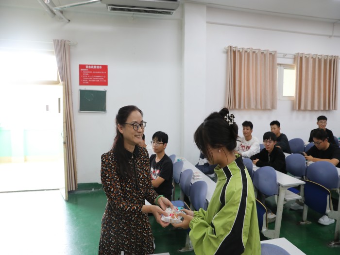 1696733737331169.jpg 3.jpg