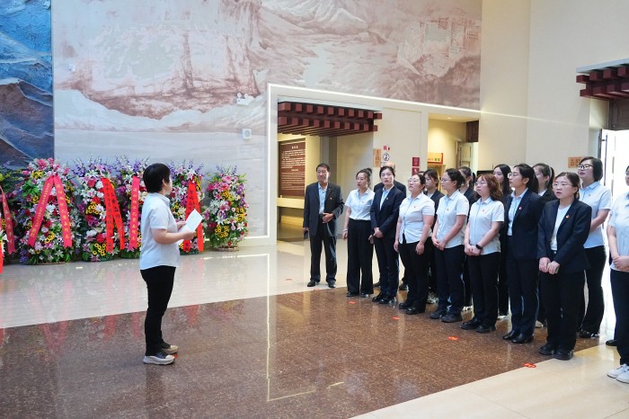 1714460793318943.jpg ea53c7f8b375bed81dc56be53b9b43d(1).jpg