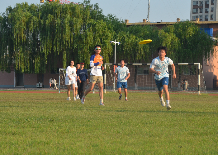 1715562725911926.jpg 飞盘比赛22.jpg