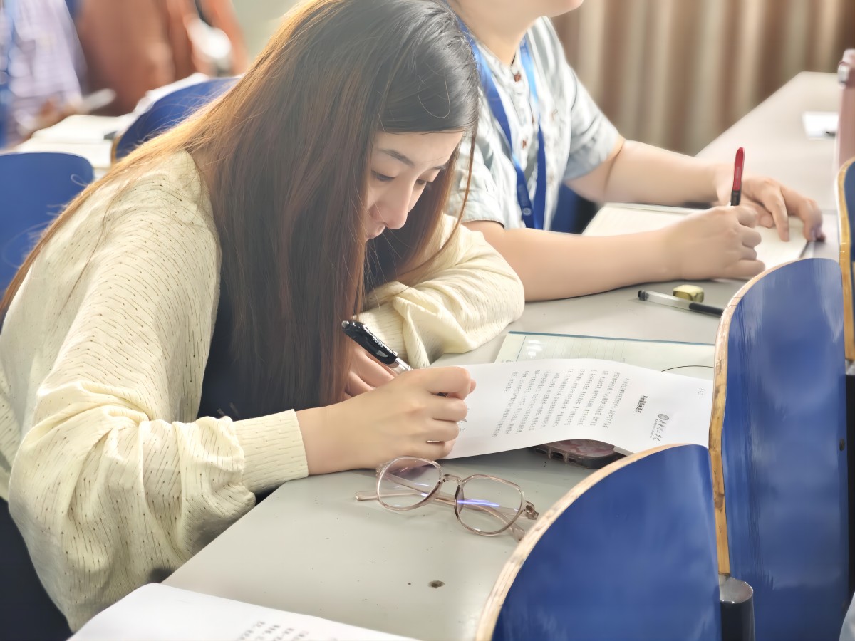 1717037038770258.jpg 科学道德(1).jpg