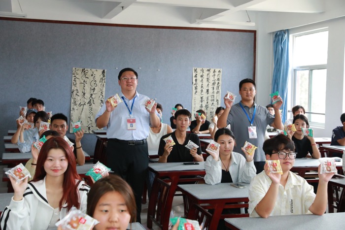 1726298053540024.jpg 10549ef354c457eb4af91ef64f0ee1f.jpg