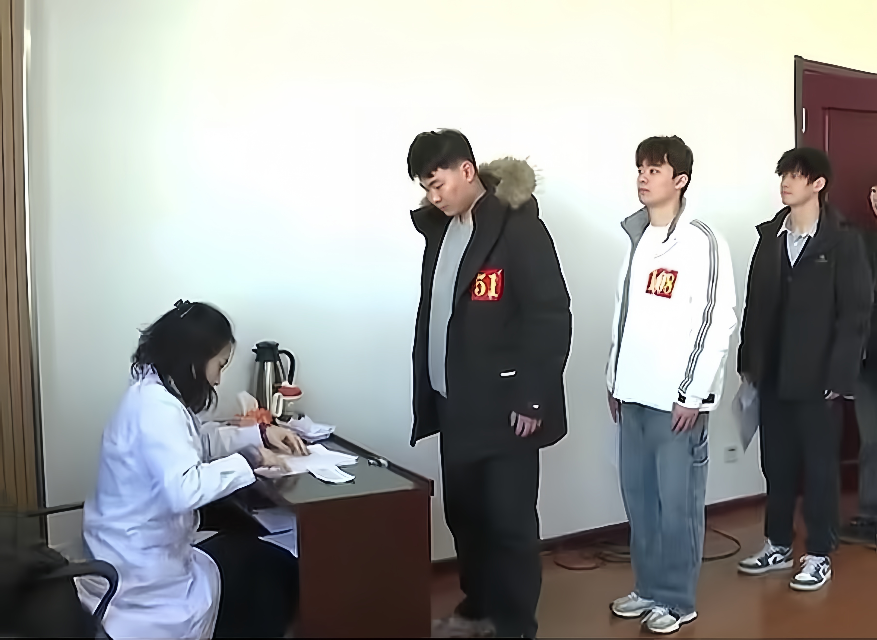 1740368503340153.jpg 1740368503340153.jpg