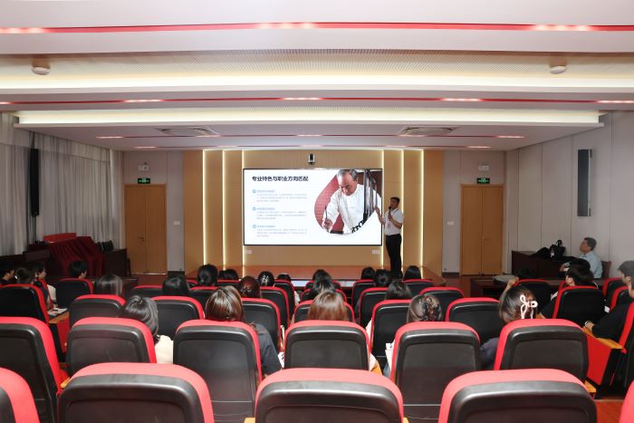 1744954375127416.jpg N72A1532.jpg