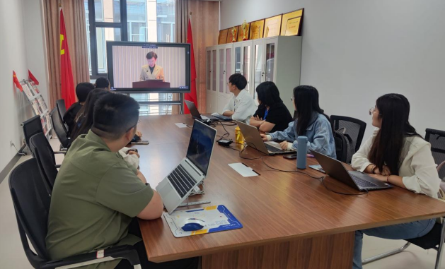 1745915940194068.png image.png